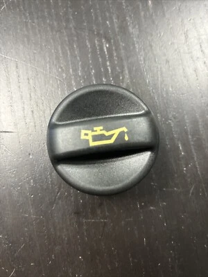 Tapa de llenado de aceite de motor Mini Cooper Foto 1 de 2