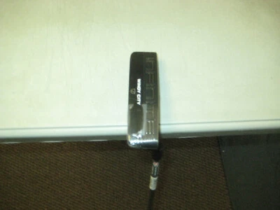 BRAND NEW 2024 Wilson Staff Infinite Windy City Blade  putter 35 inch RH - Image 1 of 4