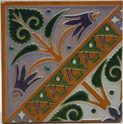 Azulejo de chimenea victoriano diseño de loza por Lewis Foreman Maw & Co C1890 AE5 Foto 1 de 3