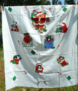 UNFINISHED Christmas appliques on cotton - Picture 1 of 2