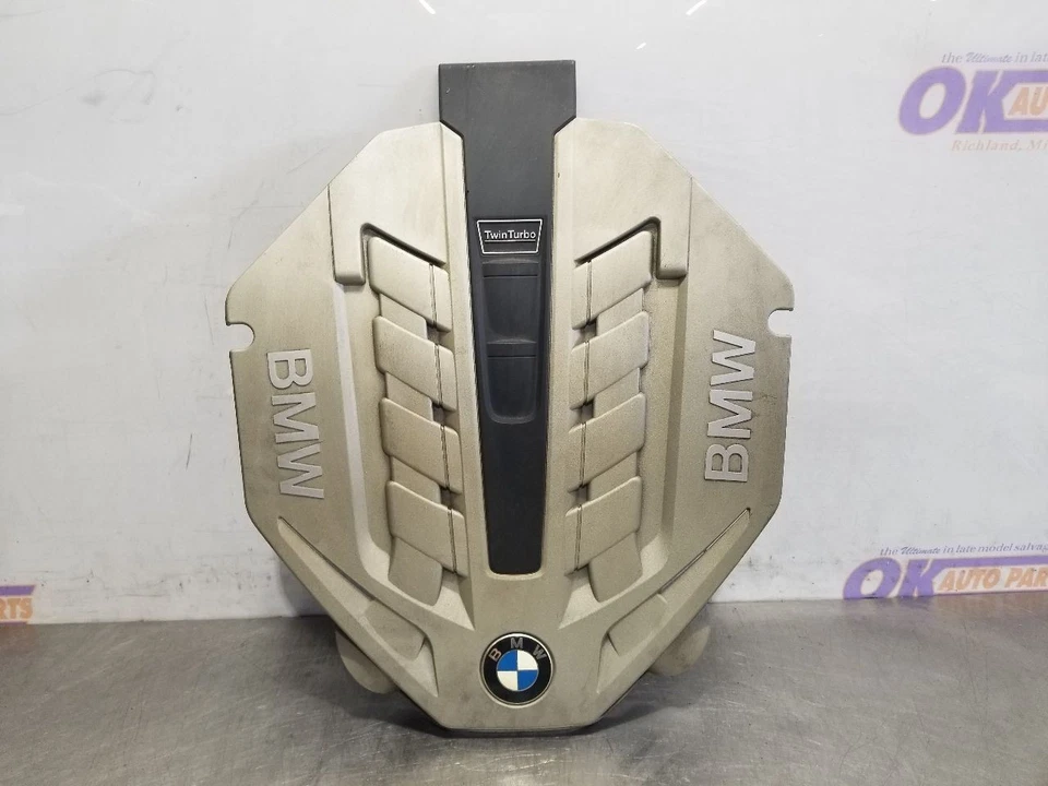 10 2010 BMW 550I GT 4.4L TWIN TURBO ENGINE COVER  - Image 1 of 4