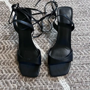 Open edit ankle wrap heels sz 9.5 - Picture 1 of 7