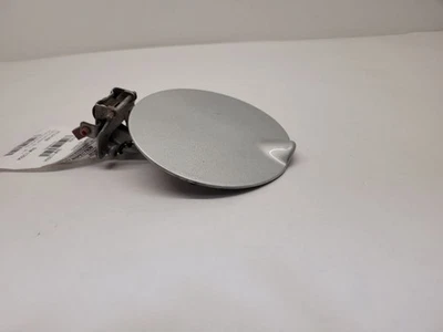 Chrysler Town Country 2008-2016 puerta de llenado de combustible plateada 5116393AB Foto 1 de 4