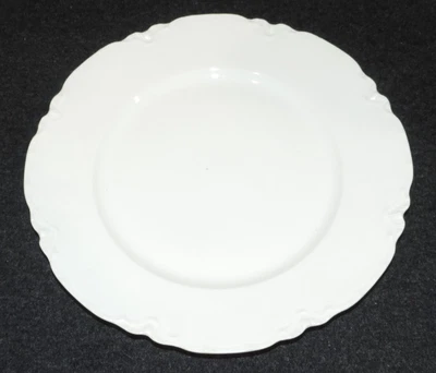 HAVILAND LIMOGES 9 5/8" DIAMETER RANSON PATTERN DINNER PLATE MULTIPLES AVAILABLE - Image 1 of 2