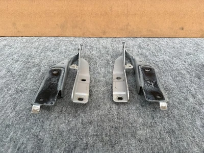 INFINITI Q50 Q60 2014-2024 OEM SUPORTES DE DOBRADIÇAS PARA CAPÔ ESQUERDO E DIREITO (PAR) - Imagem 1 de 4