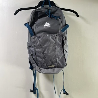 Ozark Trail 14 Liter Medium Hydration Hiking Backpack Grey Gray TB3622-14L Nice - Image 1 of 4