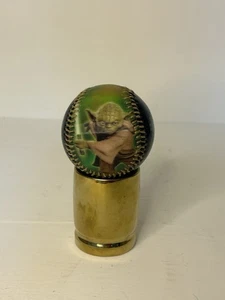 Pallone da baseball Disney Star Wars Yoda e Darth Vader lucido souvenir da collezione - Foto 1 di 4