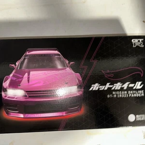Vehículo Pandem Nissan Skyline R32 RC 1:64 Hot Wheels Collectors - Imagen 1 de 8