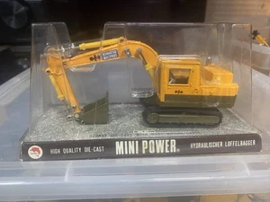 Shinsei Mini Power #4602 Komatsu  Hydraulic Excavator12-Ht - Picture 1 of 8