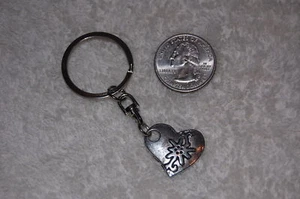 EDELWEISS Heart Sound of Music Keychain! New! Very cute - Picture 1 of 1
