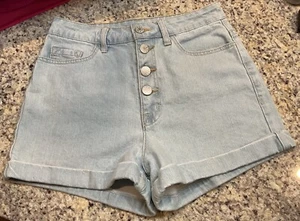 URBAN OUTFITTERS BDG Shorts Sz 27 Light Blue Jean Denim Shorts-Button Up-Cuffed - Picture 1 of 6