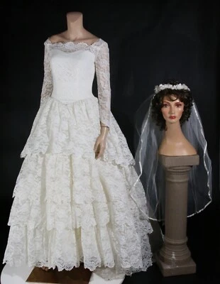 Vestido de novia Portrait Bridal Inc. vintage años 50 60 encaje blanco con velo talla 4 Foto 1 de 4