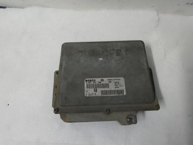 0261204788 centralina motore per PEUGEOT 106 «II (1996) 1.1 I 1996 45031 - Immagine 1 di 4