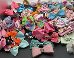 75 Medium Fancy Girls Hairbows Clip In - Picture 1 of 1
