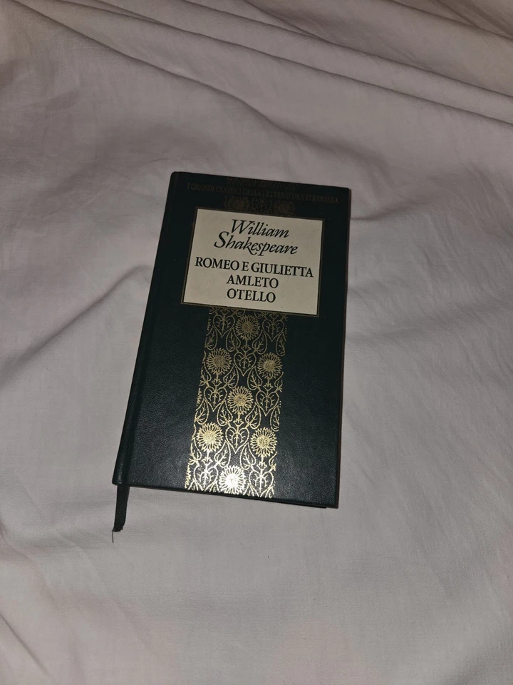 Libro Vintage William Shakespeare Romeo E Giulietta Amleto Otello Del 1963s - Immagine 1 di 4