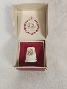 Dedal Royal Adderly con hojas doradas y enredaderas nuevo en caja - Imagen 1 de 5