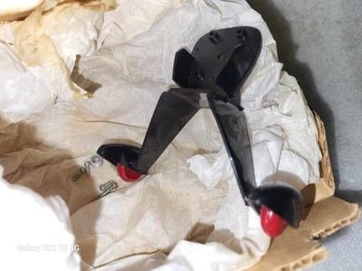 NOS Cox Red Baron & Red Knight Landing Gear Part #5373 - Image 1 of 4