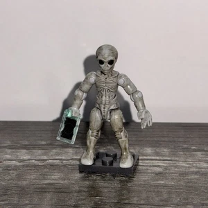 MEGA Construx GDB13 The X-Files Gray Alien Figure Series 5 - Picture 1 of 4