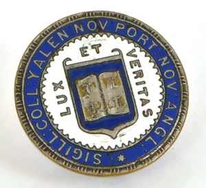 VINTAGE SILVER TONE YALE UNIVERSITY CT LUX ET VERITAS ENAMEL PIN BROOCH ! - Picture 1 of 2