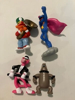 Lot of 4 Vintage Toy Figures, Super Grover, Ernie, Pink Panther, Dog - Image 1 of 4
