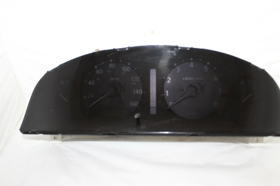 Cuadro de instrumentos velocímetro medidor de panel 00 Infiniti I30 212.667 millas Foto 1 de 4