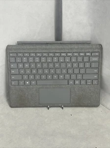 Microsoft Signature Type Cover Model 1725 - Platinum *Grade C* - Picture 1 of 13