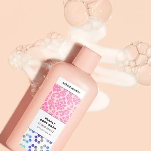 Refreshments Vegano Jabón Corporal Perlado Spray Cítrico, Manteca de Karité, VitC, Oliva 295 ml - Imagen 1 de 6