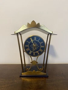 RDA reloj de mesa Mid Century mesas latón cuerda manual diseño vintage retro - Imagen 1 de 6