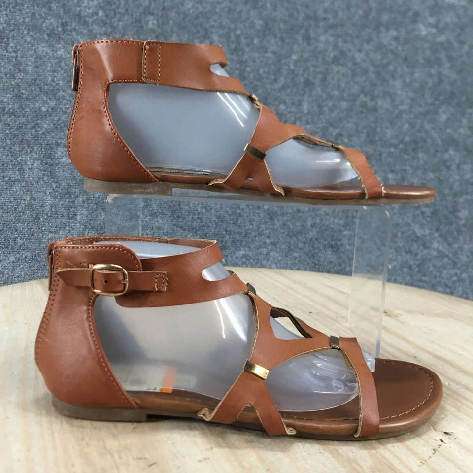 Steve Madden Sandals Youth 3 Comma Gladiator Brown Leather Casual Comfort Flats - Image 1 of 4