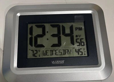 513-1918S La Crosse Technology Atomic Digital Wall Clock OUT Temperature - Image 1 of 4