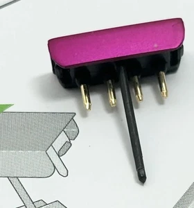 Dyson Flight Tag für Corrale™ Haarglätter (Nickel/Fuchsia) 970843-01 (4 - Bild 1 von 5