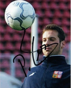 CZECH REPUBLIC, CHELSEA & ARSENAL: PETR CECH SIGNED 4.5x3.5 ACTION PHOTO+COA - Picture 1 of 1