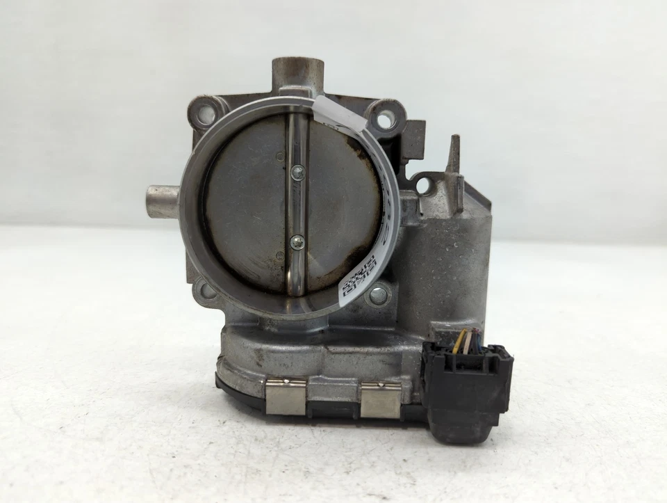 Mercedes-Benz Clk500 2003-2005 carrocería del acelerador U7WEL Foto 1 de 4