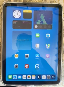 Apple iPad 10th Generation 64GB, WIFI Yellow VGC. 100% BH 13 CC. APPLE WARRANTY - Picture 1 of 6