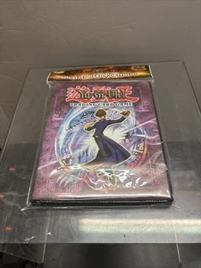 Yu-Gi-Oh TCG Duelist Card Portfolio Kaiba Blue-Eyes White Dragon Cover Sealed - Bild 1 von 9