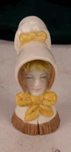 Estatuilla Royal Worcester Young Girl Tapé de velas 1976 - Imagen 1 de 6