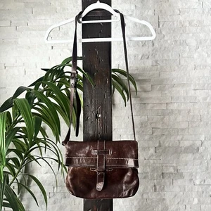 FRYE Umhängetasche schokobraun Artisan Foldover Distressed Echtleder - Bild 1 von 12