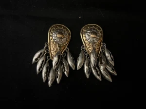 vtg brutalist handmade clip on silver earring Mexico? - Picture 1 of 2