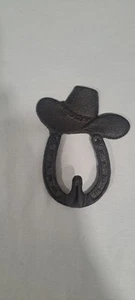 Vintage Gusseisen Cowboy Hut Hufeisen Wandhaken rustikal Western Dekor 5,5" - Bild 1 von 3