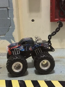 Mattel Hot Wheels Road Beast Baboon Monster Truck Attack Pack Rare 2006 GUC - Picture 1 of 7