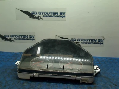 Velocímetro VELOCÍMETRO VOLVO V50 (MW) Combi 1.6 D 16V (D4164T) 2006 30710071 Foto 1 de 4