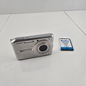 Casio EXILIM EX-S600 6.0MP Digital Camera Silver For PARTS REPAIR Untested !! - Picture 1 of 7