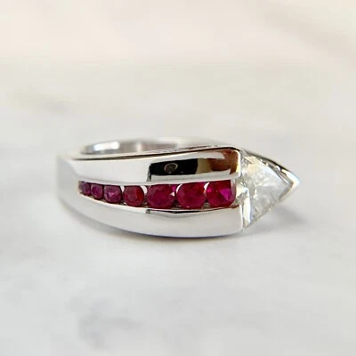 Modernist 14K White Gold Natural Ruby and .68ct Trillion Cut Diamond Band Ring - Image 1 of 4