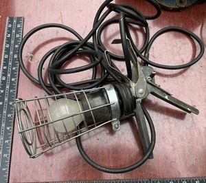Vintage Stadium Gripper Hand Lamp - Car Work shop Inspection light - Picture 1 of 5