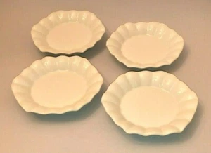 Set of 4 Pier 1 White Porcelain 'Ruffled Rim' 6" Bread Plate / /Dessert Bowls - Picture 1 of 5