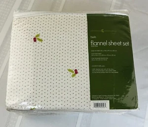 Flannel 3pc Twin Size Bedding Sheet Set Cotton Target Christmas Holly & Berries - Picture 1 of 5