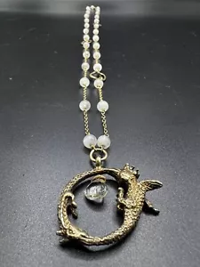 Kumkum Dragons splendida collana lunga in patina con perle di pietra naturale rara - Foto 1 di 9