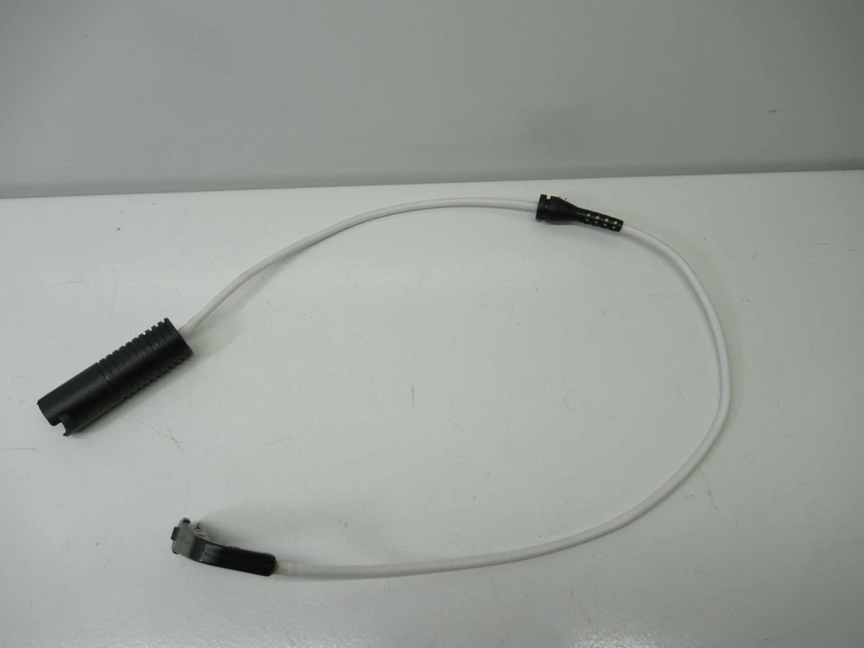 Vintage BMW E39 Sedan Only Rear Brake Pad Sensor oem, 34 35 1 163 066 - Image 1 of 4