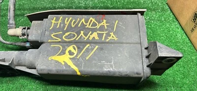 Bote de vapor de combustible de carbón Hyundai Sonata 2011-2014 31410-3Q500 Foto 1 de 4