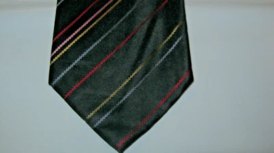 Corbata Kenneth Cole seda rayas negras 56 x 3,75 16008 Foto 1 de 4